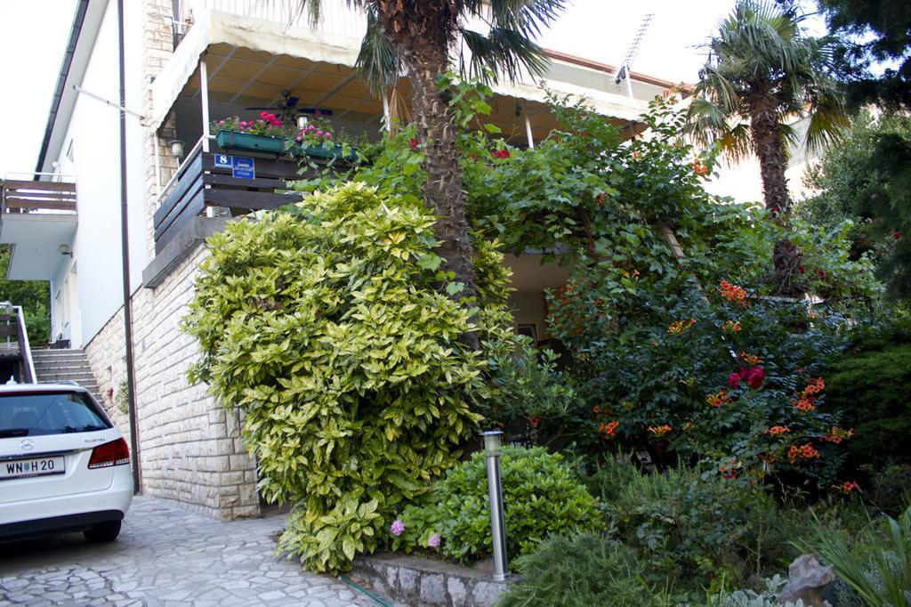 Apartment Koka, Sandy Beach Crikvenica Exteriör bild